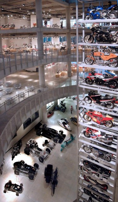 Самая большая в мире коллекция мотоциклов