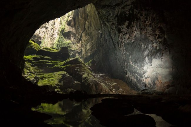 Беспилотник в самой большой пещере планеты