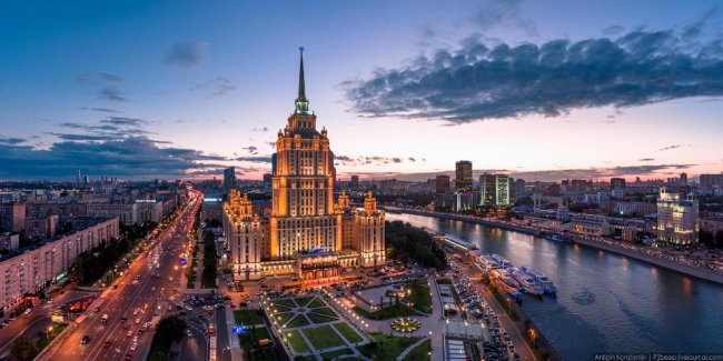 Фотограф полгода снимал Москву с коптера