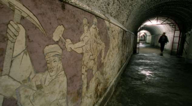 Самые таинственные подземные города в истории (8 фото)