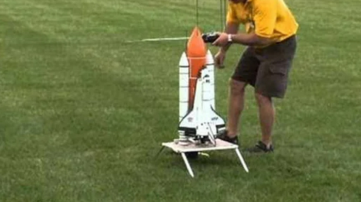 Подборка десяти крутейших запусков самодельных ракет, снятых на камеру