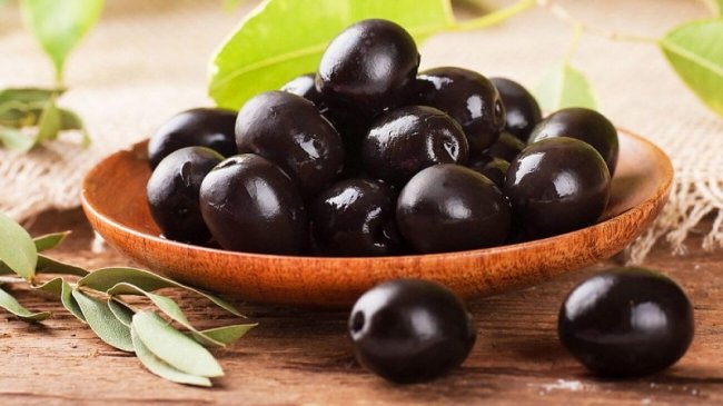Как получаются черные оливки