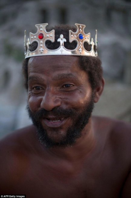 Бразильский «король пляжа» 22 года прожил в замке из песка