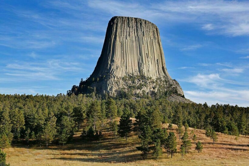 Башня дьявола гора