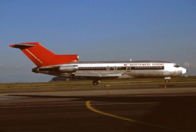 Дэн Купер — единственный угонщик самолёта Boeing 727–51, которого не поймал ...