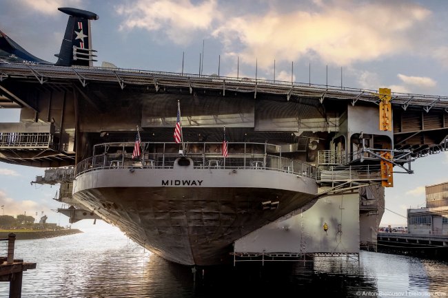 Авианосец-музей USS Midway