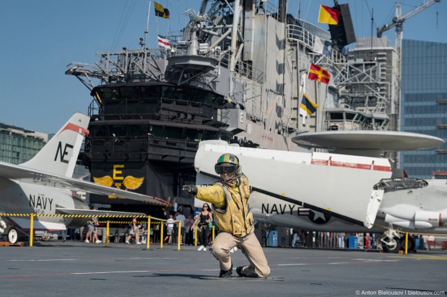 Авианосец-музей USS Midway